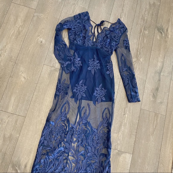 Navy Lace Maxi Dress - Picture 2 of 8